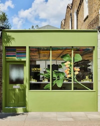Pop-Up Ice Cream Parlors
