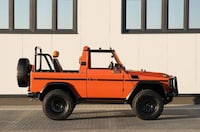 Ultra-Chic Vintage G-Wagens Image 4