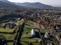 Rotated Hillside Homes Image 3