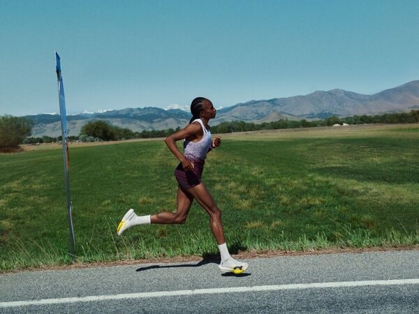 Emotive Marathon Shoe Campaigns
