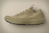 Long-Range Waterproof Trail Runners