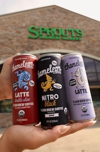 Canned Flash Brew Coffees Image 1