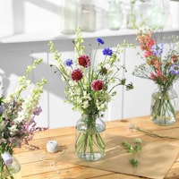 Seasonal Organic Bouquet Blooms Image 4