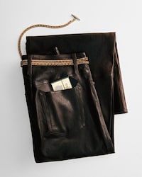 Paper Leather-Inspired Fashion Image 2
