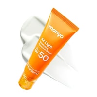 Lightweight Moisturizing Sunscreen Creams Image 2