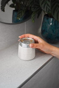 Refillable Skincare Systems Image 2