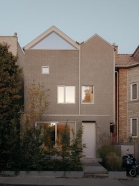 Ultra-Elegant Minimalist House Designs Image 2