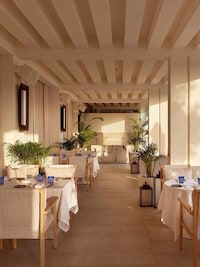 Modern Luxury Hotel Restaurants Image 5