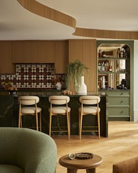 Curved Penthouse Interiors Image 2