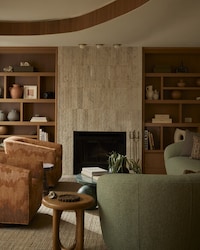 Curved Penthouse Interiors Image 3