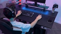 Dual-Zone Standing Desks Image 8