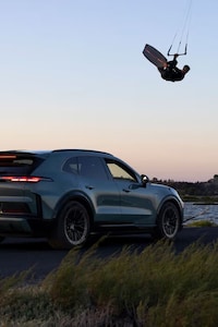 Electric Kiteboarding Gears