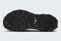 Agile Off-Grid Trail Sneakers Image 5