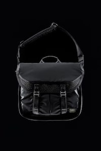 Hexagonal Woven Bags Image 3