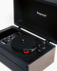 Mini Record Players Image 3