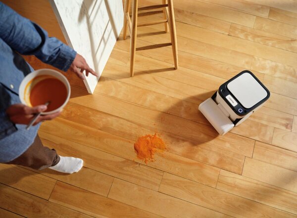 Human-Gesture-Responding Robot Cleaners