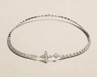 Blossom-Inspired High Jewelry Collections Image 3
