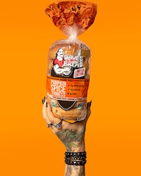 Pumpkin Spice-Inspired Bagels Image 1