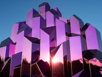 Brightcrystal-Shaped Saunas Image 3