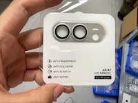 Foldable Phone Cameras Image 2