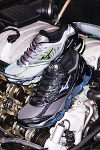Layered Running Sneakers Image 2