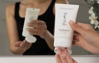 One-Step Facial Cleansers Image 1