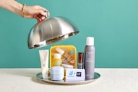 Beauty Emergency Delivery Services Image 2