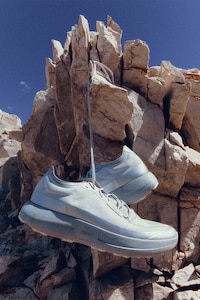 Seasonal Trail Footwear Image 2