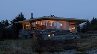 Root Column Cabins Image 2