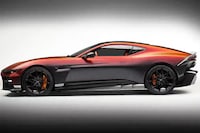 Track-Focused Supercars Image 2
