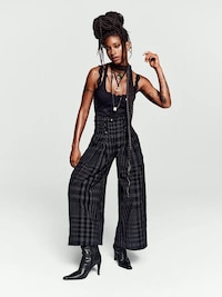Celeb-Headed Contemporary Fashion Campaigns Image 2