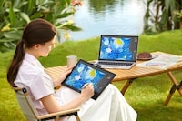Portable Drawing Displays Image 2