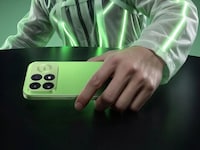 Glow Phone Finishes Image 2