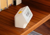 Friendly Low-Tech Alarm Clocks Image 5