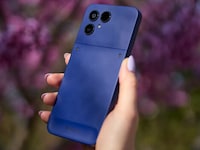 Repairable Smartphones Image 1