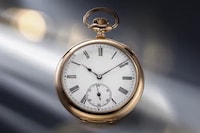 Inverted Mechanical Watches Image 3