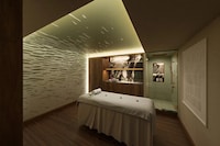 Expansive Cruise Spa Experiences Image 2