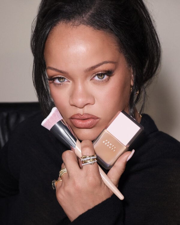 Luxe Long-Wear Foundations