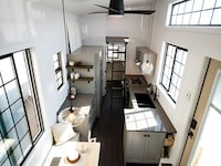 Luxury Tiny Homes Image 2