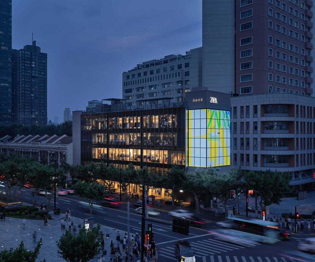 Brick Podium Flagship Stores