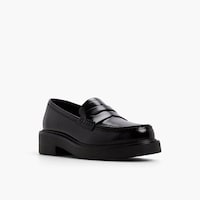 Affordable Comfort-Focused Footwear Image 4