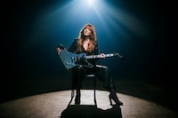 Glittery Electric Guitars Image 3