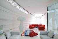 Upscaling Luxury Homes Image 3