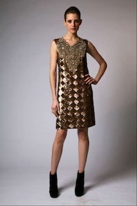 Glittering Grecian Dresses Image 8