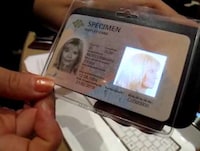 Holographic ID Cards Image 4