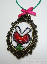 Nintendo Necklaces Image 6