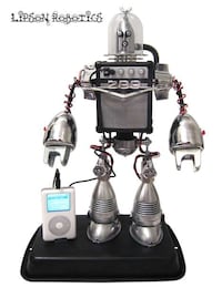 iPod Dock Bots Image 3