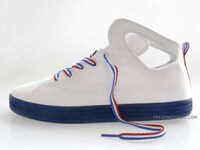 Sleek Soda Sneakers Image 4
