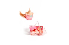 Limited-Edition Peach Frozen Yogurts