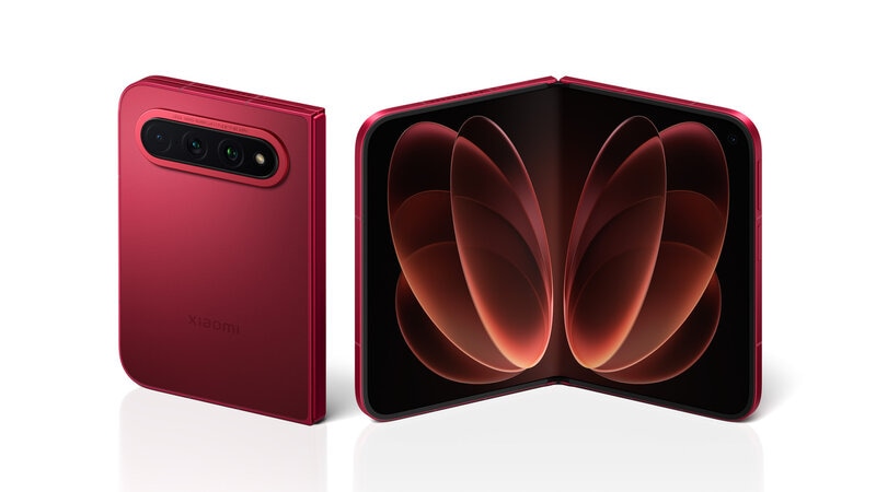 Passport-Sized Foldable Phones